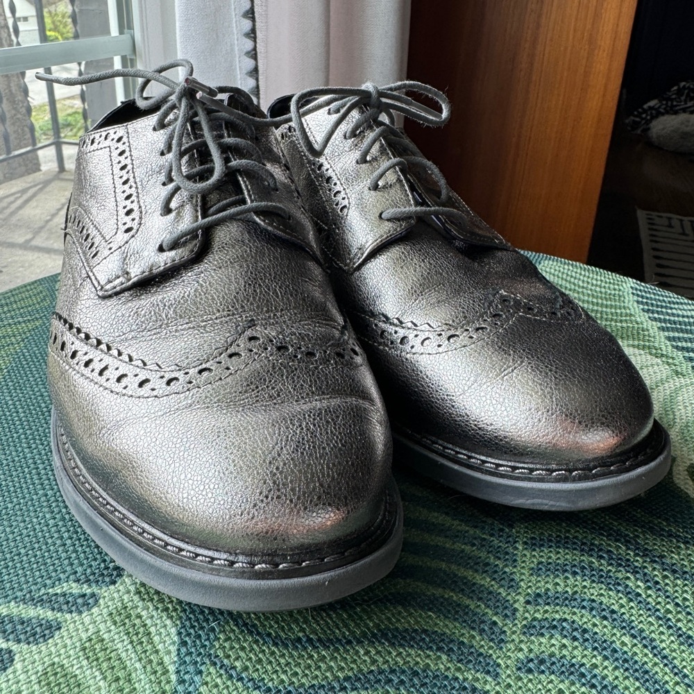 Cole Haan Grand Evolution Oxford Silver -  Women’s size 9.5 C